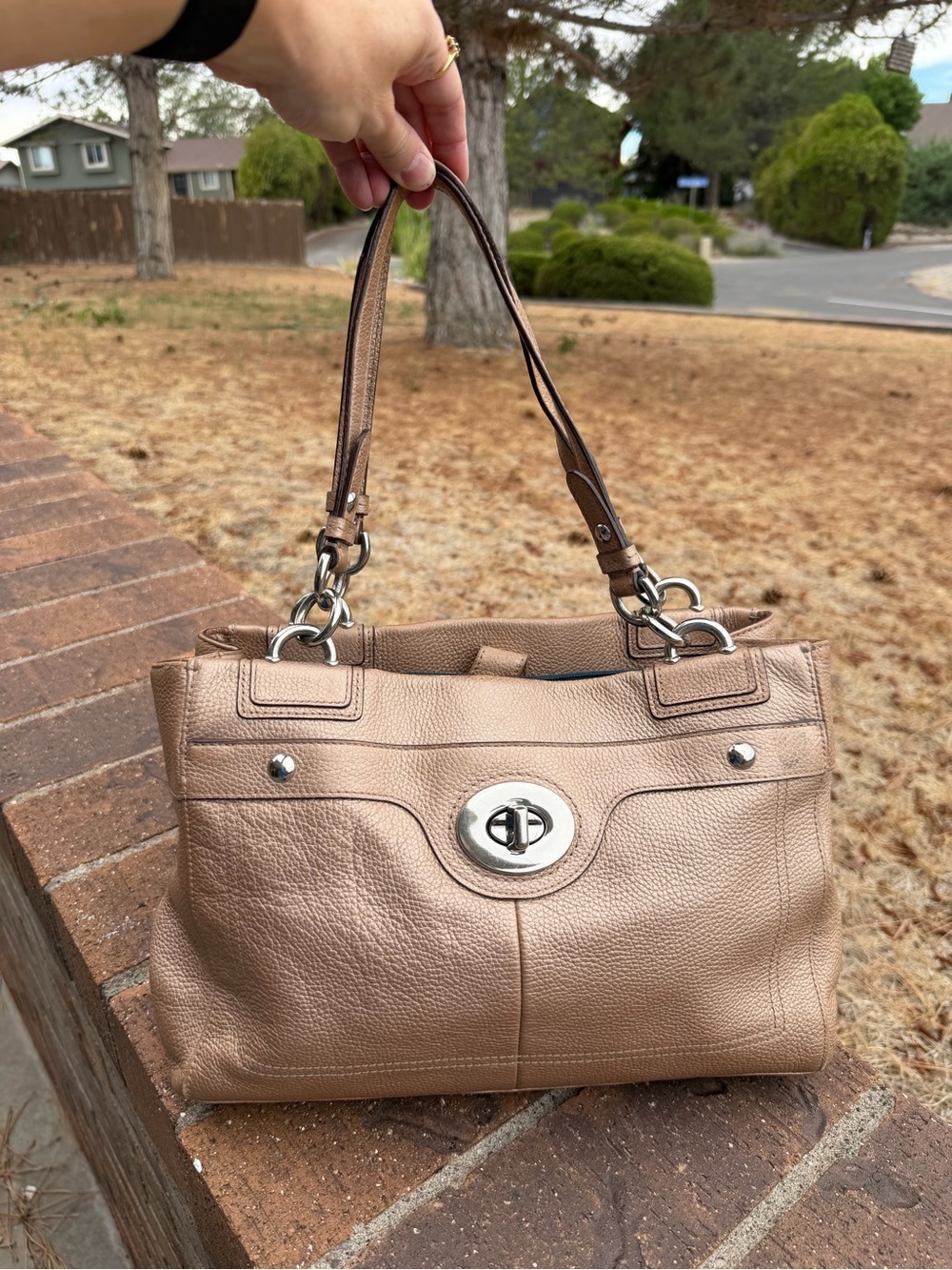 Coach F16531 Metallic Leather Turnlock Tote Shoulder Bag